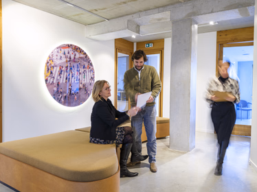 $L’humain$ et | $les compétences$ | au cœur de la | performance collective.